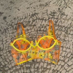 EUC For Love & Lemons Top